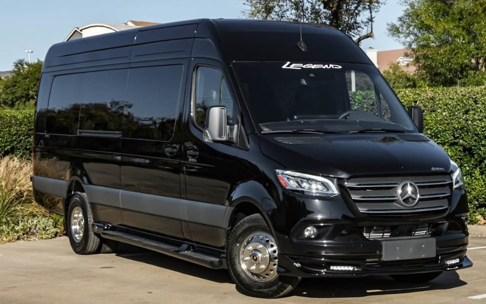 Mercedes-Benz Sprinter Cargo Van 2024 W1X8ND3Y8RT192292 image Mercedes-Benz Sprinter Cargo Van 2024 W1X8ND3Y8RT192292 image